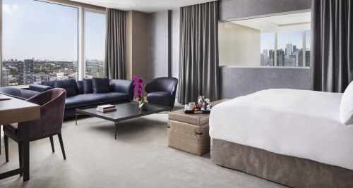 Bi-Level Penthouse Suite Upstairs Bedroom