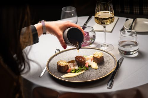 Have a delicious dinner at Café Liszt